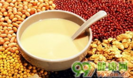 孕妇能喝芝麻豆浆吗,芝麻豆浆的适宜与营养解析